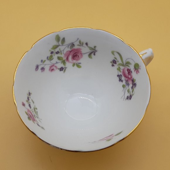 Tea Cup & Saucer by Collingwoods - Picture 8 of 11